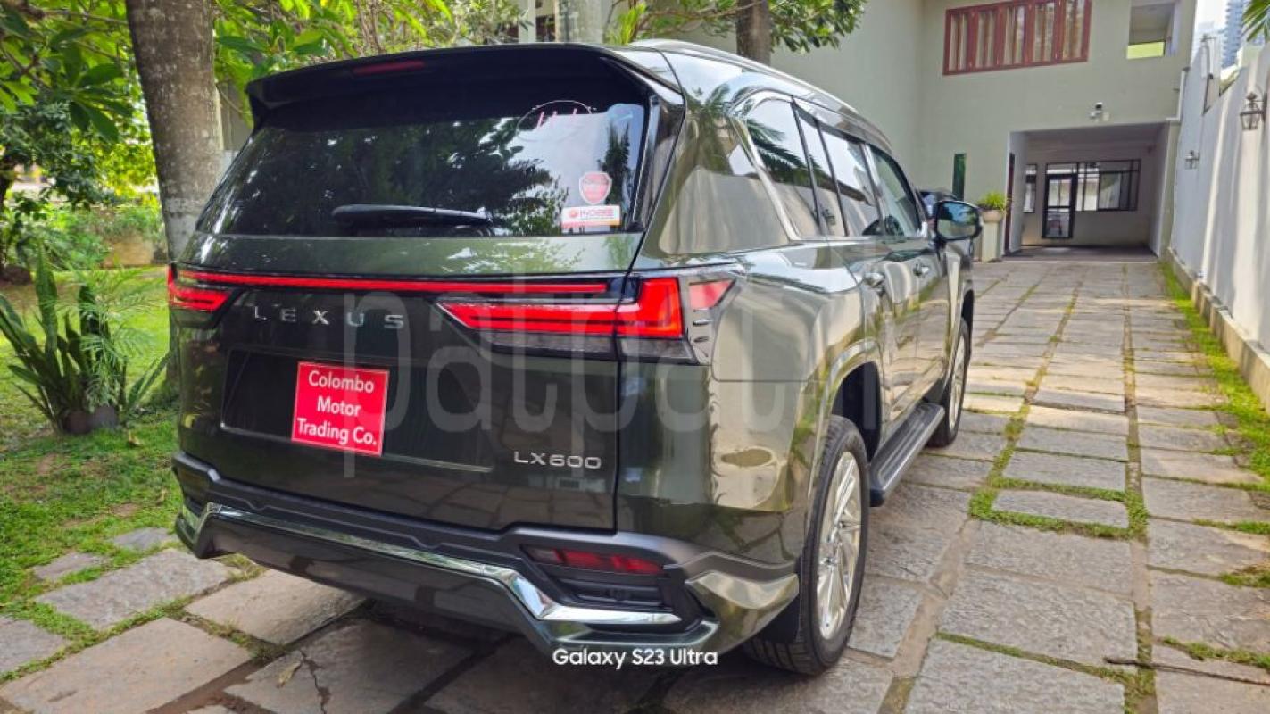 Advertisement image 6