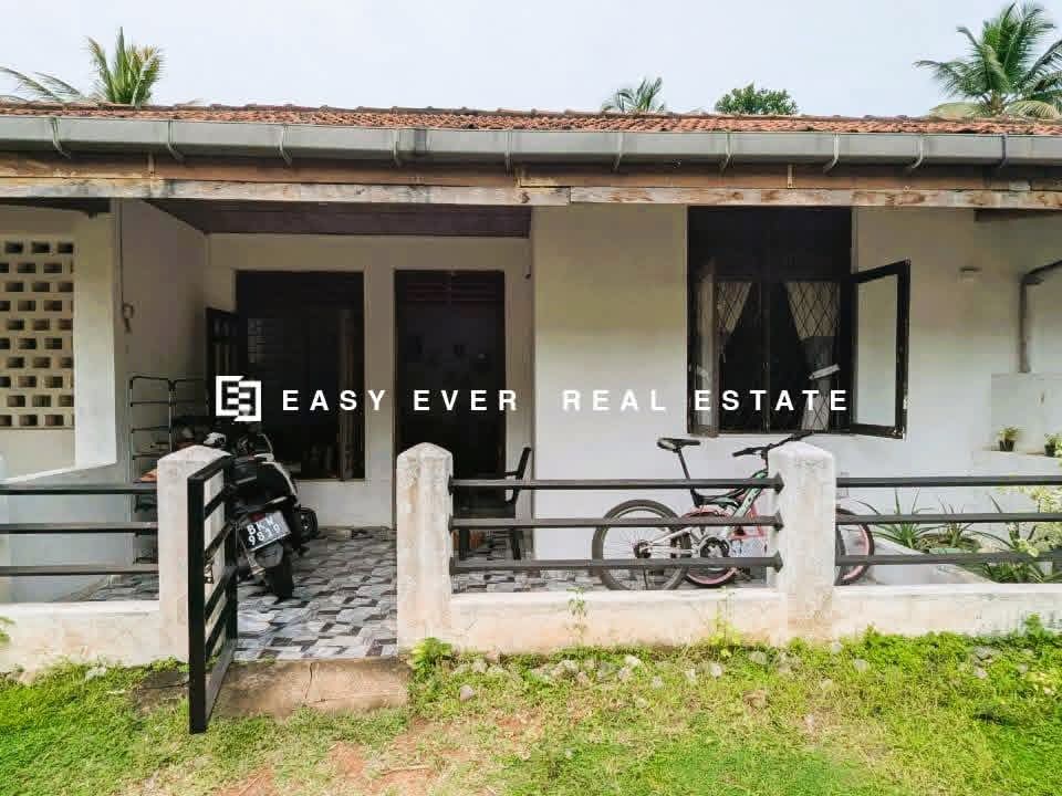 House for Sale in Nittambuwa
