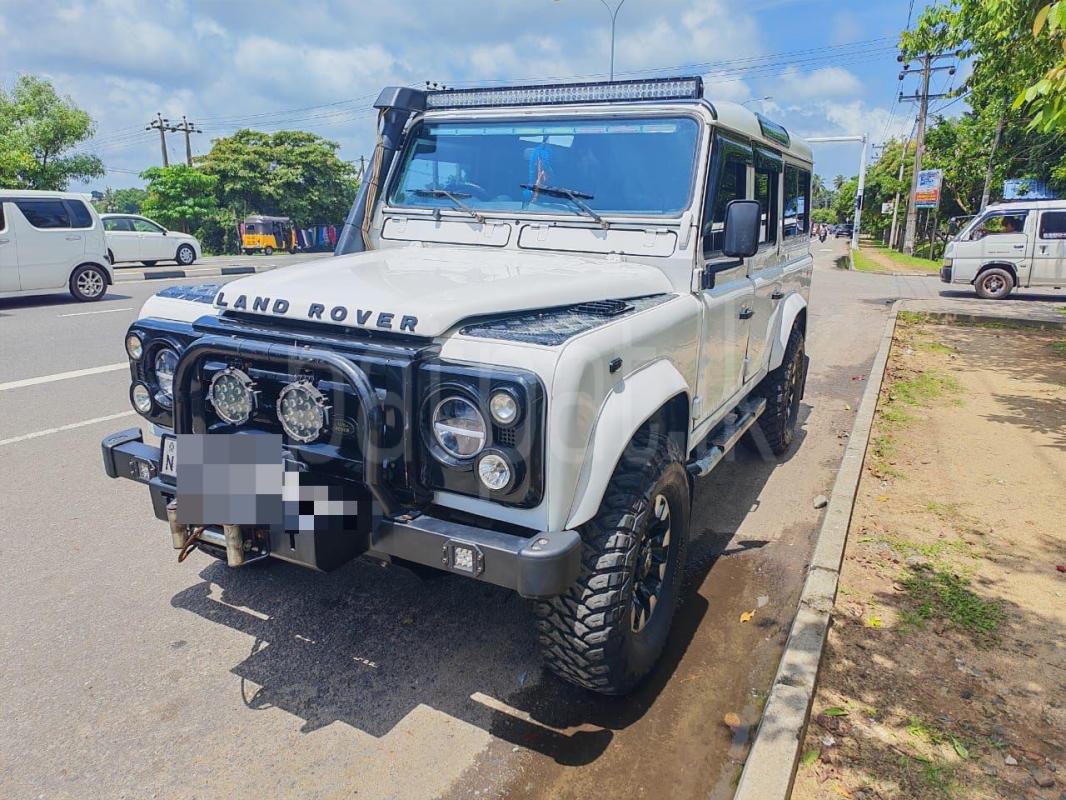 Land Rover Defender 1966 - Used SUV sale in Sri Lanka - patpat.lk