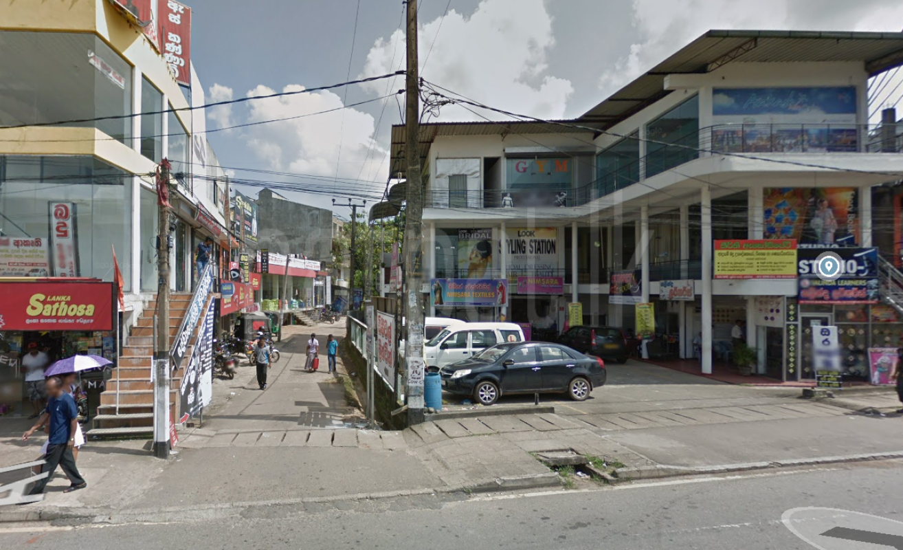 Advertisement image 6