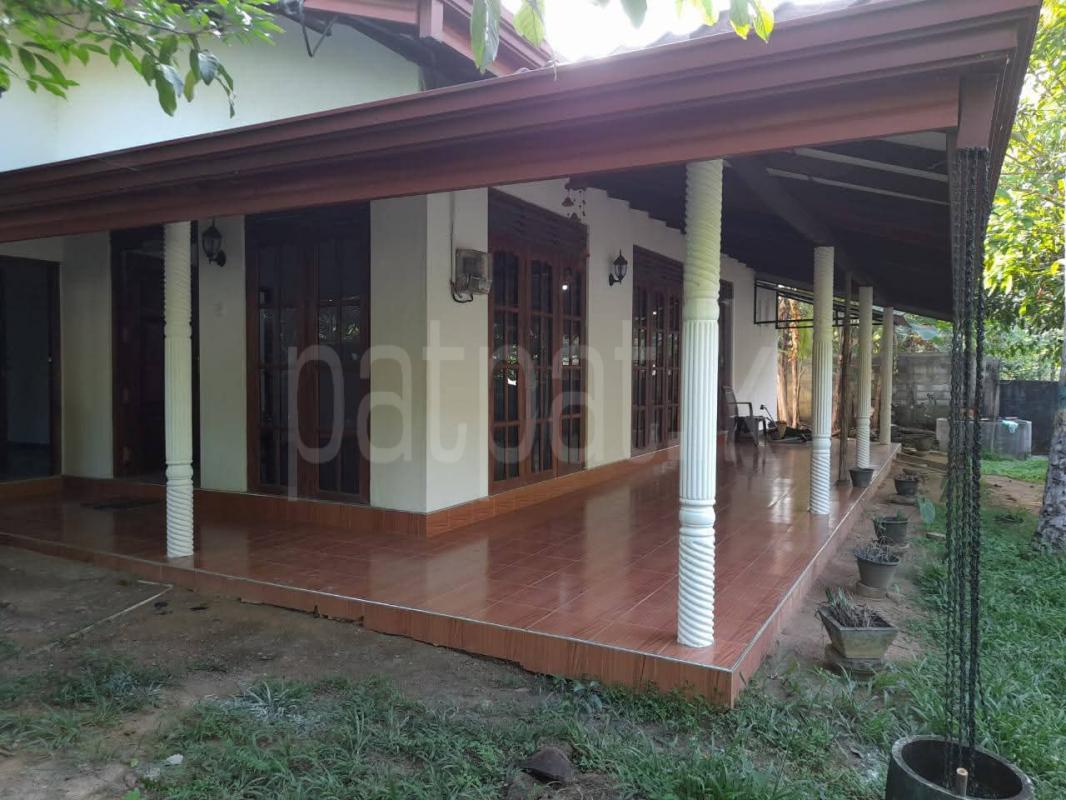 House for Sale in Yakkala ads-image-1