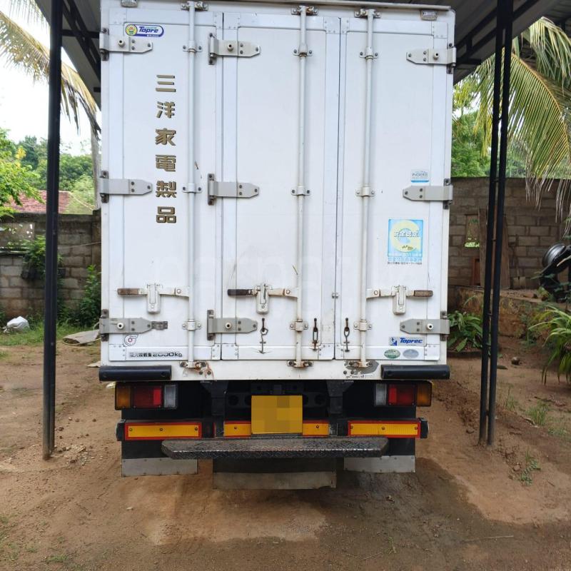 Isuzu ELF 2016 - Used Truck sale in Sri Lanka - patpat.lk