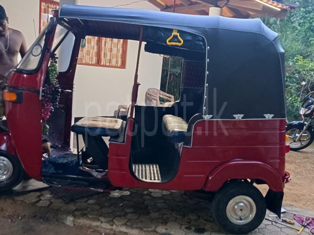 Bajaj 2 stroke 2006 - பயன்படுத்தப்பட்டது முச்சக்கர வண்டி sale in Sri Lanka - patpat.lk