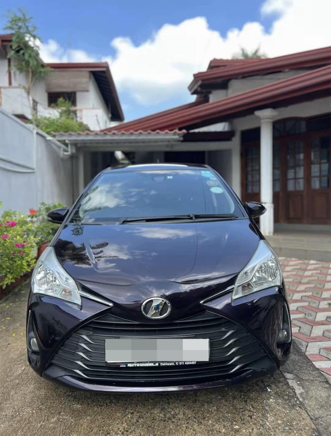 Toyota Vitz 2018 - பயன்படுத்தப்பட்டது கார் sale in Sri Lanka - patpat.lk