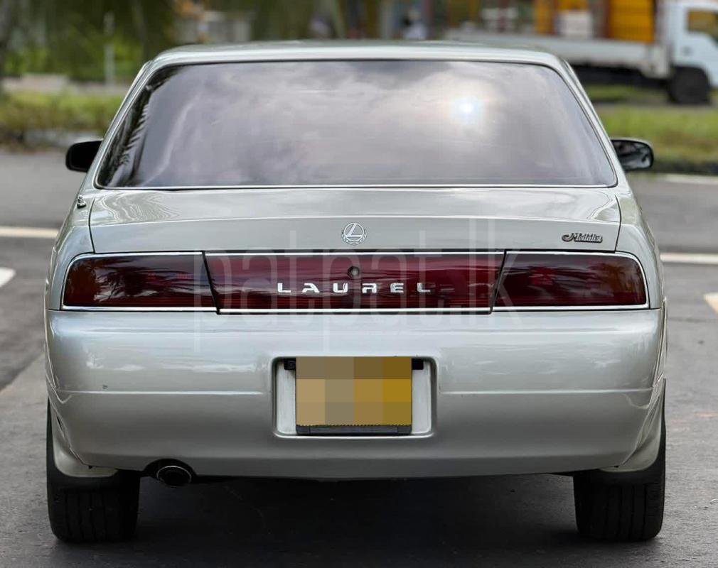Nissan Laurel 1993 - பயன்படுத்தப்பட்டது கார் sale in Sri Lanka - patpat.lk