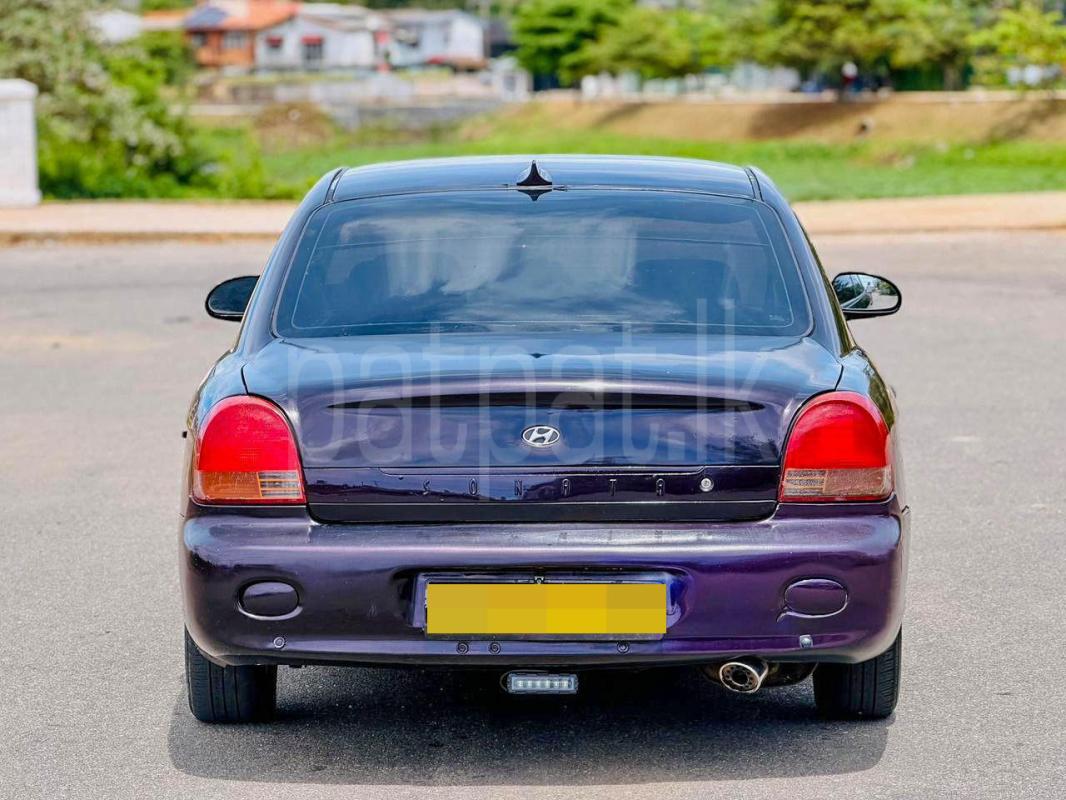 Hyundai Sonata 2002 - பயன்படுத்தப்பட்டது கார் sale in Sri Lanka - patpat.lk