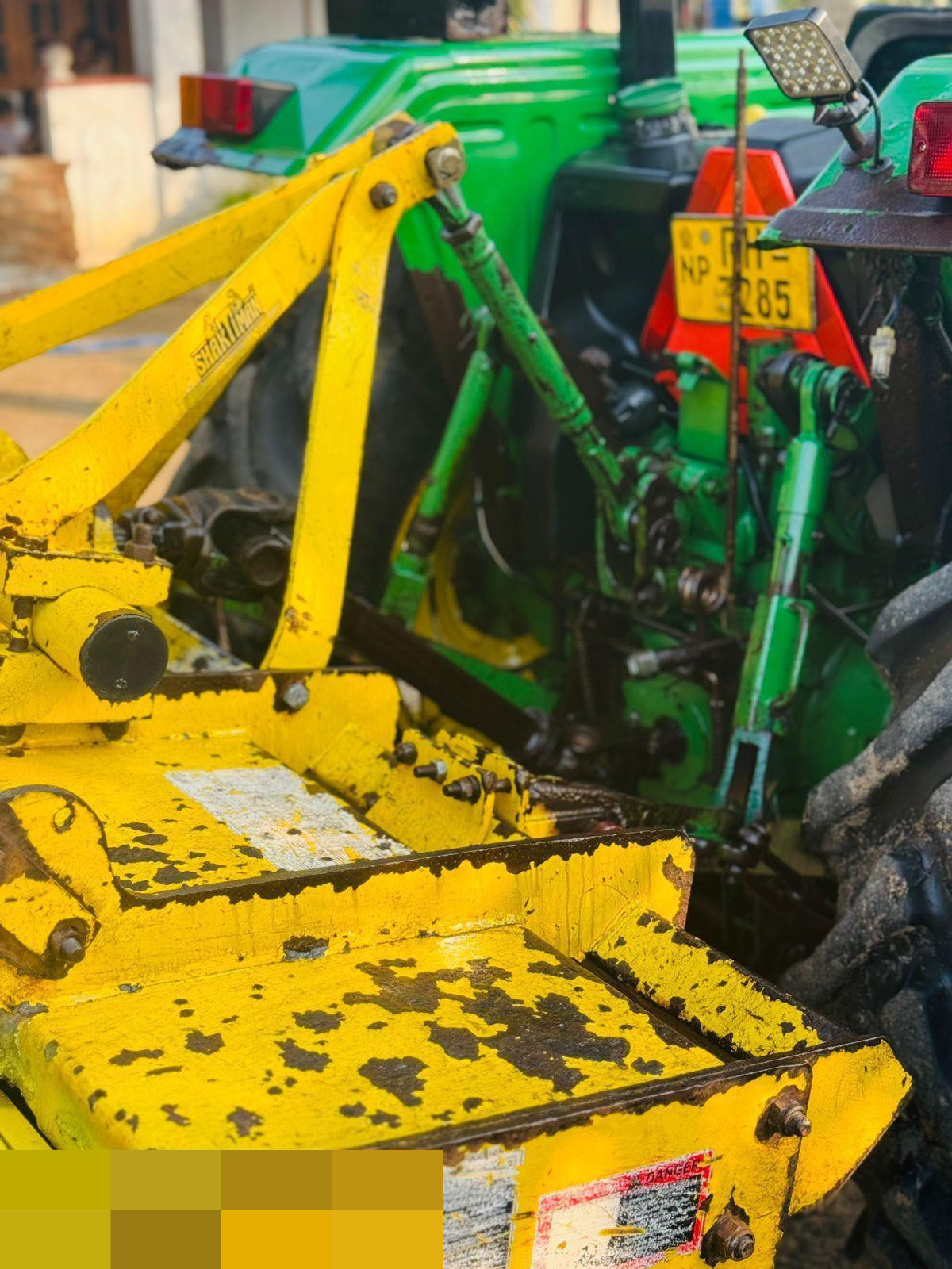 John Deere Tractor 2020 - பயன்படுத்தப்பட்டது நிலம் sale in Sri Lanka - patpat.lk