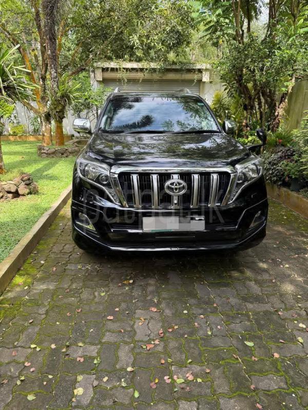Toyota Land Cruiser Prado 2017 - Used SUV sale in Sri Lanka - patpat.lk