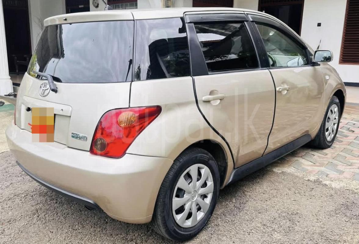 Toyota IST 2003 - பயன்படுத்தப்பட்டது கார் sale in Sri Lanka - patpat.lk