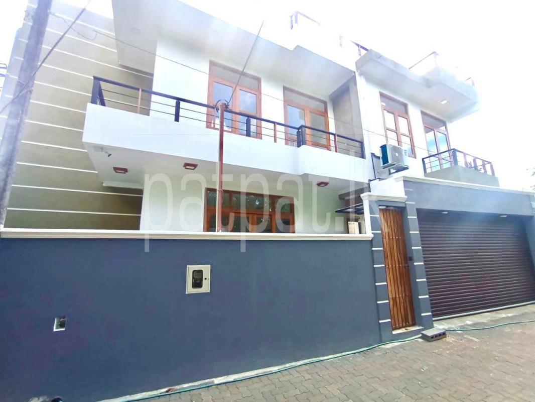 Advertisement image 1