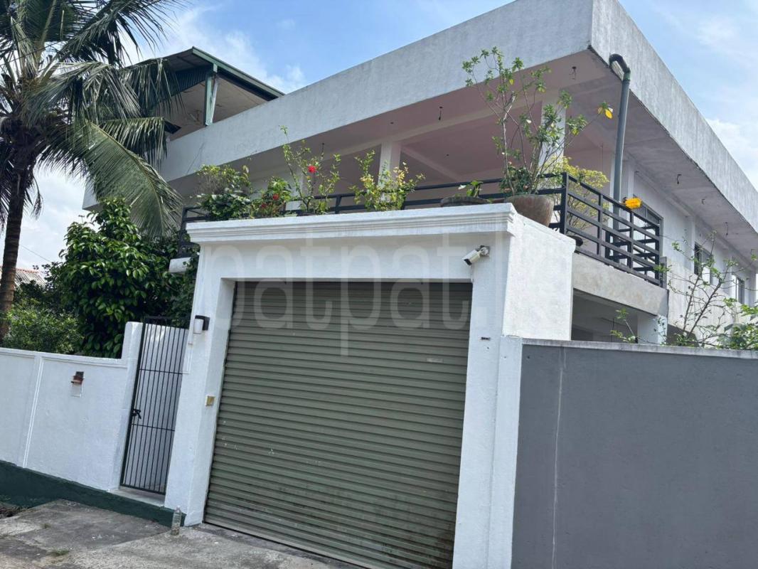 House for Sale in Athurugiriya ads-image-1