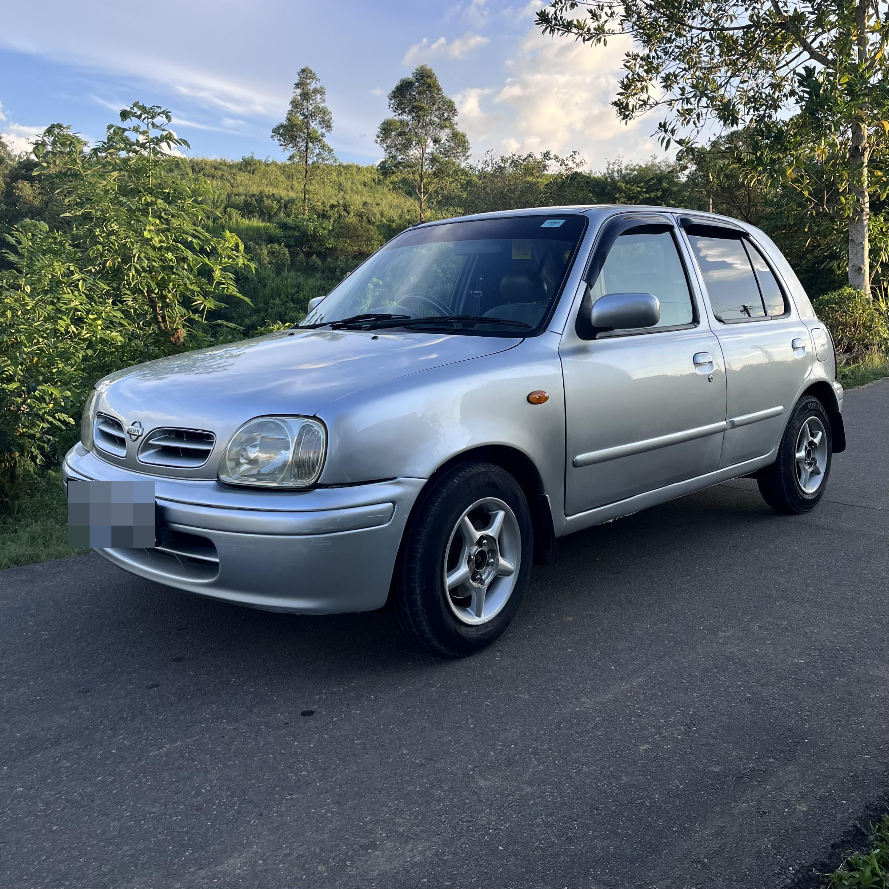 Nissan March 2001 - Used Car sale in Sri Lanka - patpat.lk