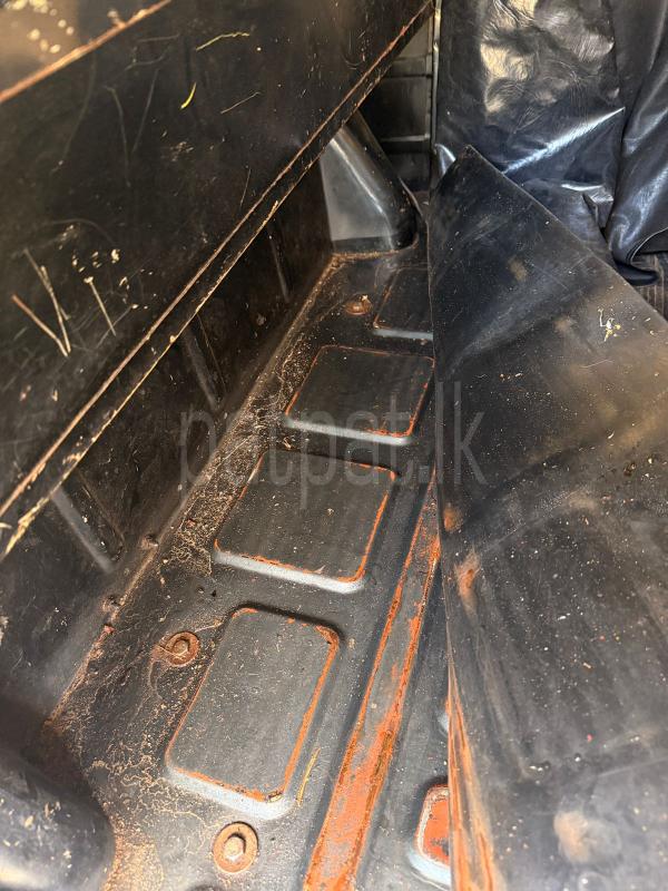 Bajaj Three Wheel 2015 - Used Three wheeler sale in Sri Lanka - patpat.lk