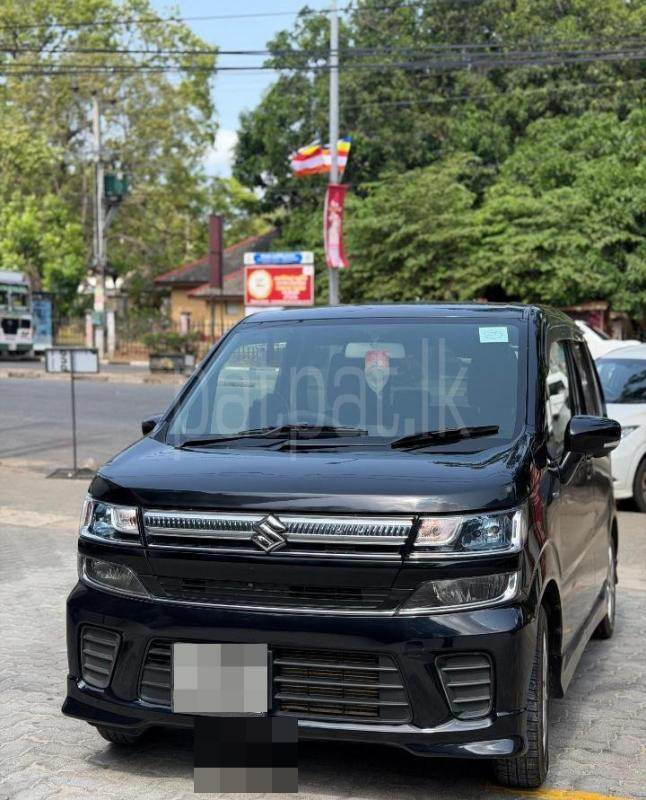 Suzuki Wagon R 2015 - பயன்படுத்தப்பட்டது கார் sale in Sri Lanka - patpat.lk