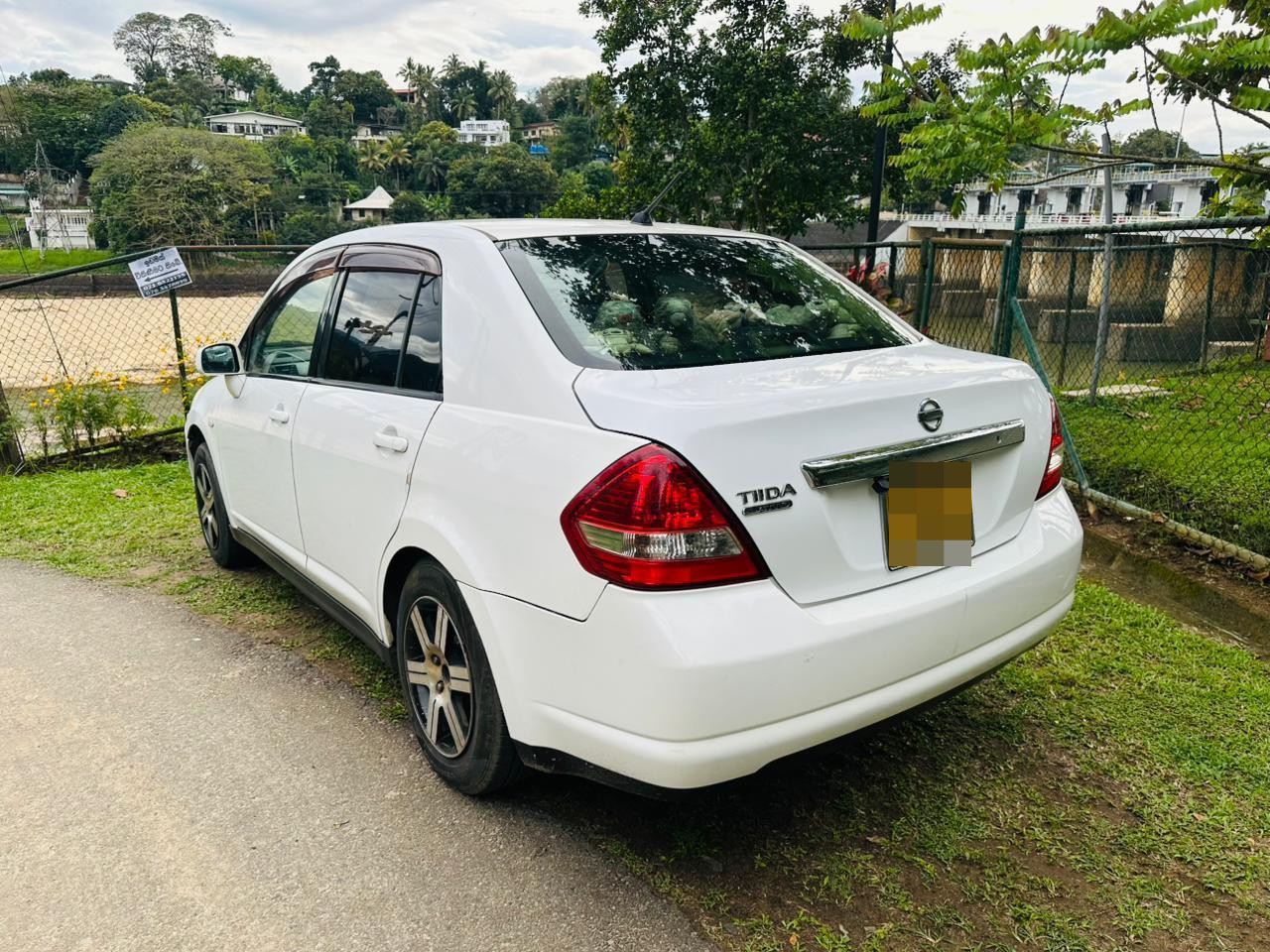 Nissan Tiida 2008 - Used Car sale in Sri Lanka - patpat.lk