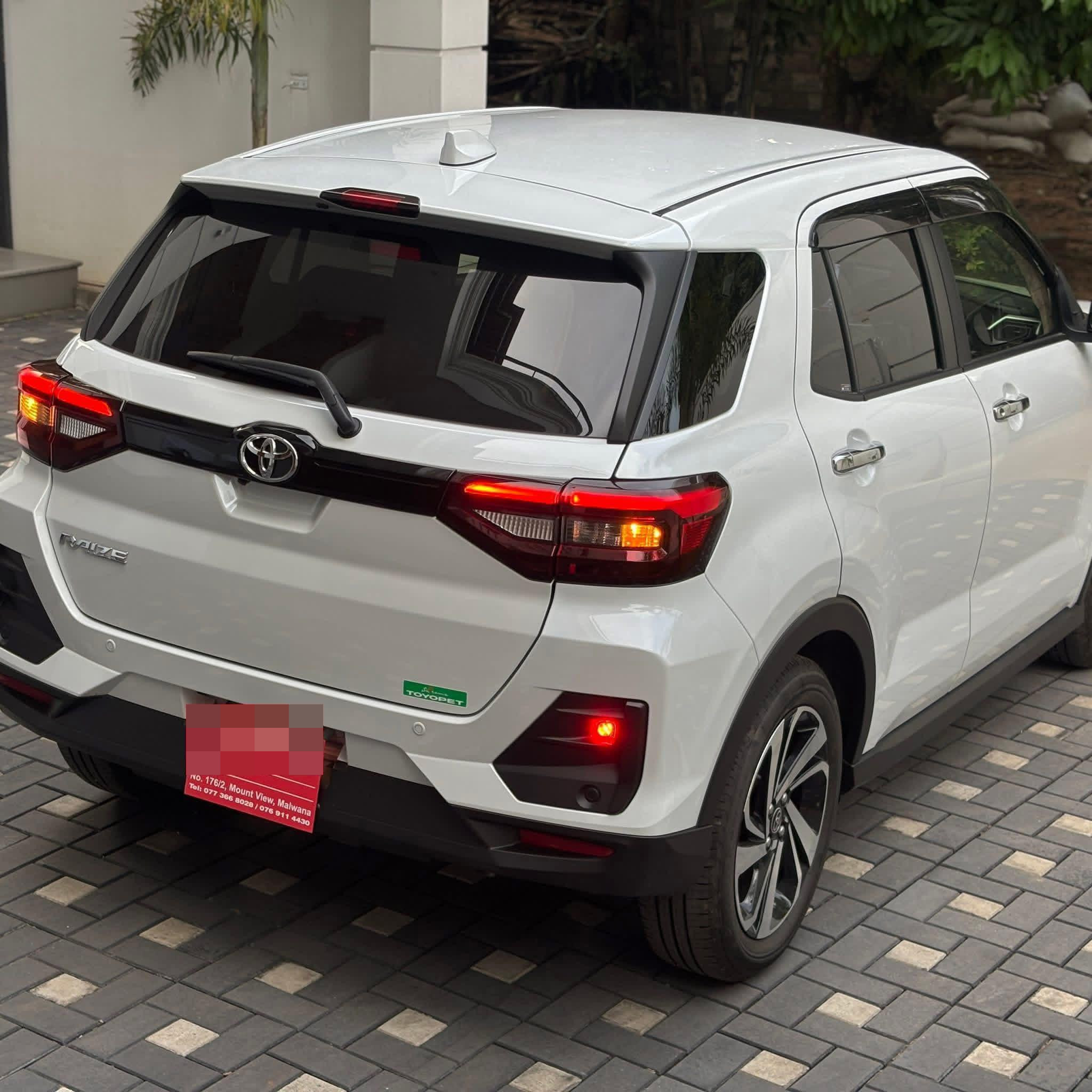 Toyota Raize 2025 - சான்றளிக்கப்பட்டது SUV sale in Sri Lanka - patpat.lk