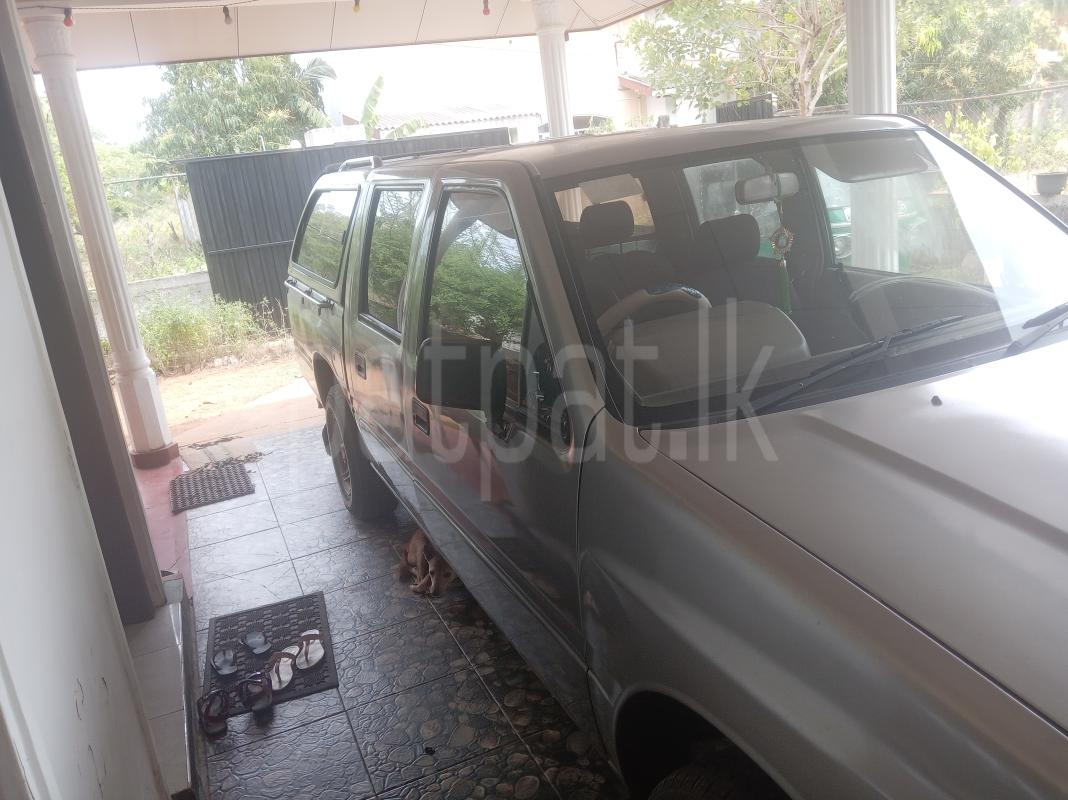 Advertisement image 3