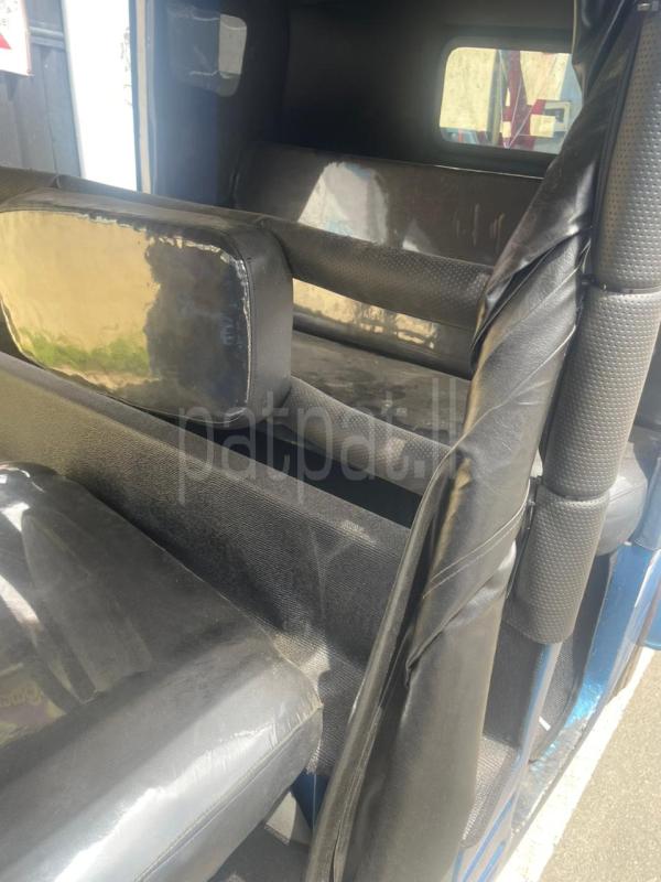 Bajaj Three Wheel 2001 - பயன்படுத்தப்பட்டது முச்சக்கர வண்டி sale in Sri Lanka - patpat.lk