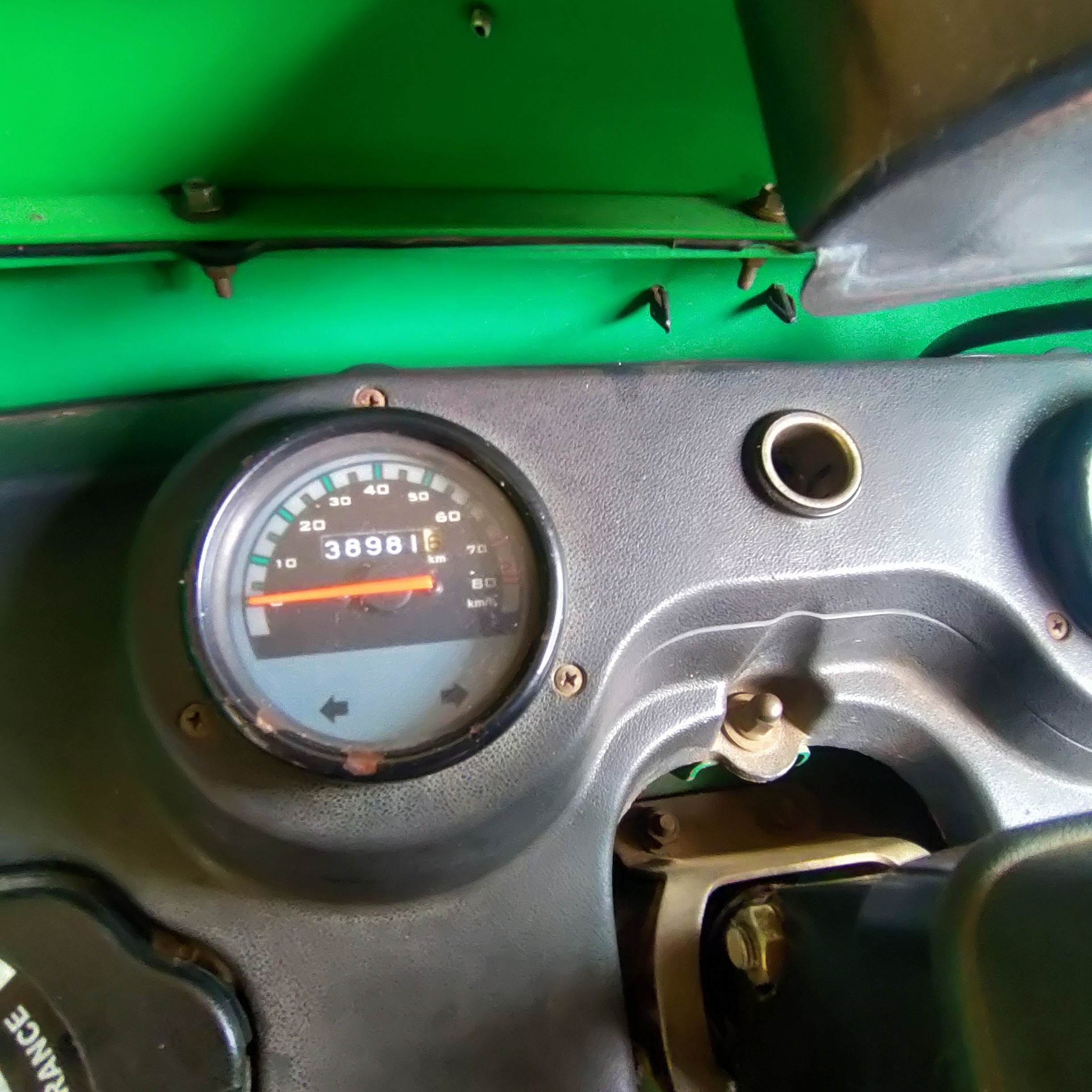 Bajaj Three Wheel 2011 - භාවිතා කරන ලද ත්‍රිරෝද රථය sale in Sri Lanka - patpat.lk