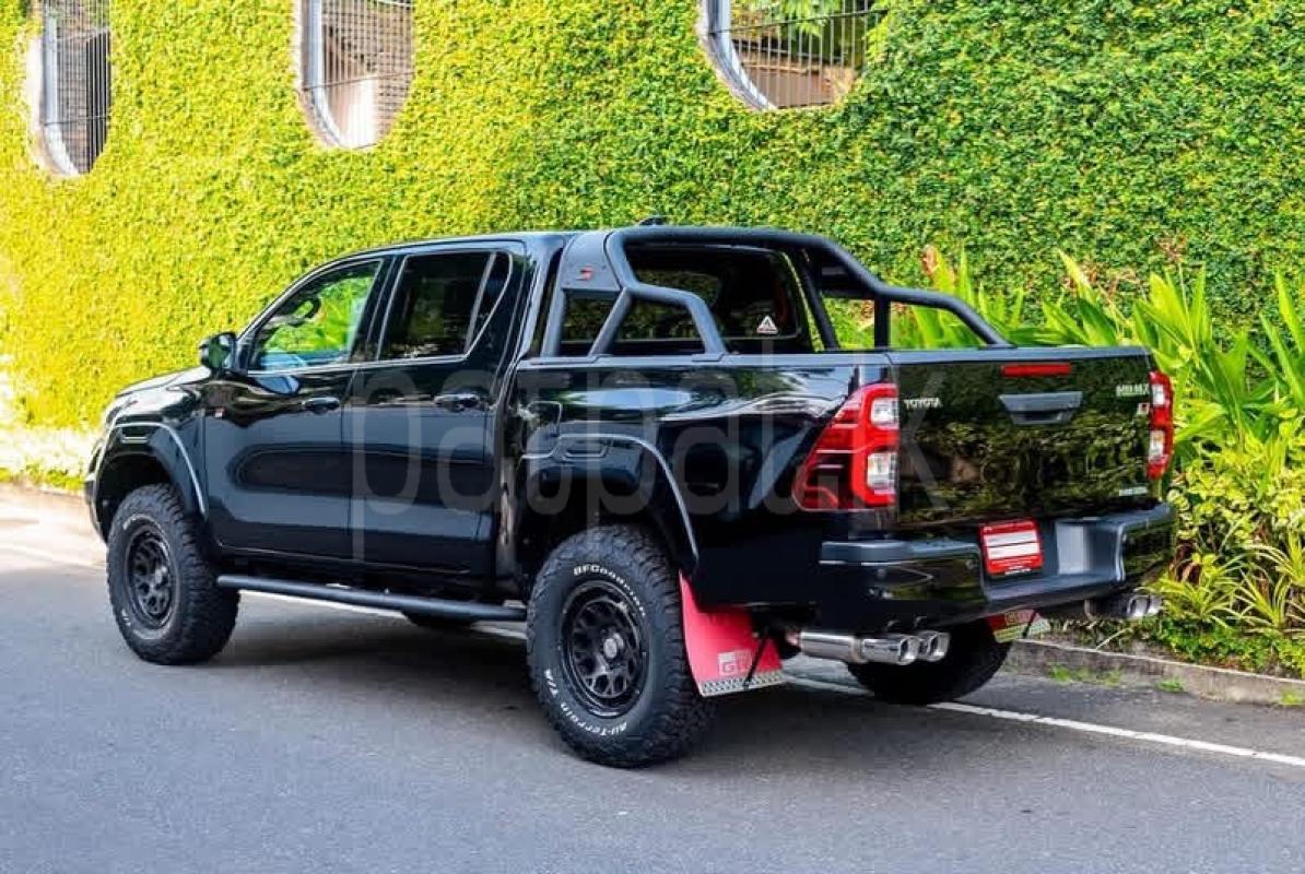 Advertisement image 4