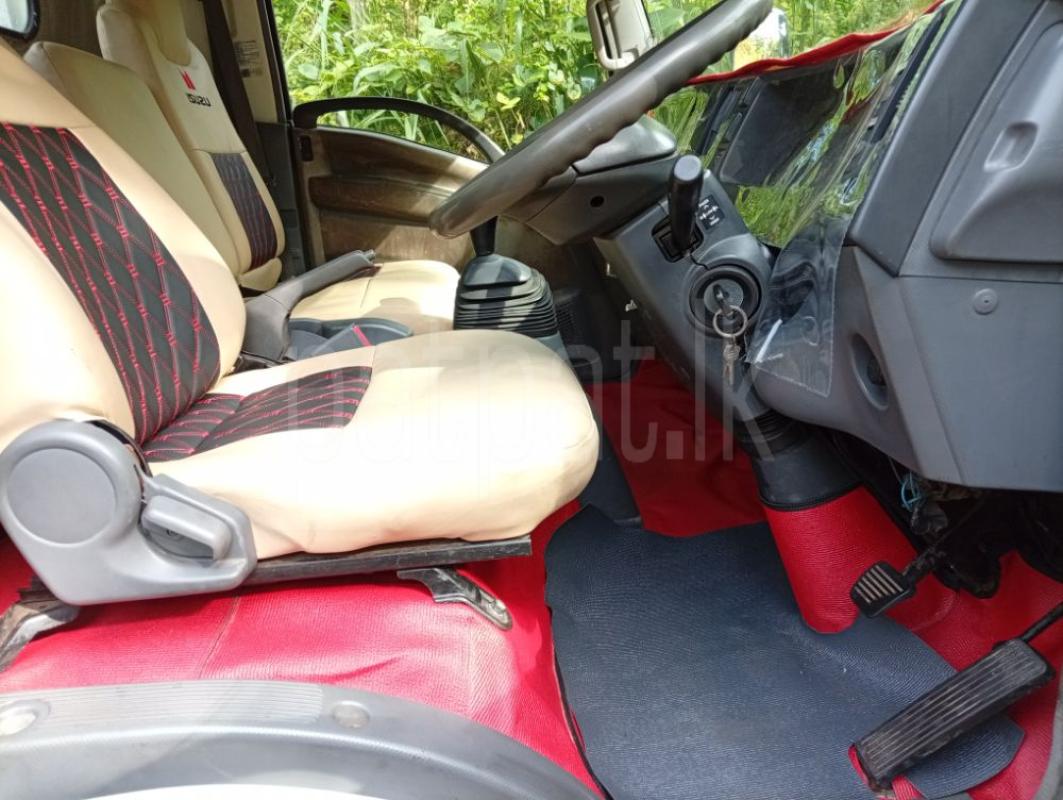 Advertisement image 4