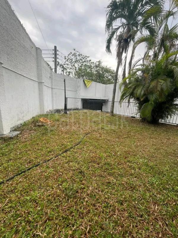 Residential Land for Sale in Talawatugoda