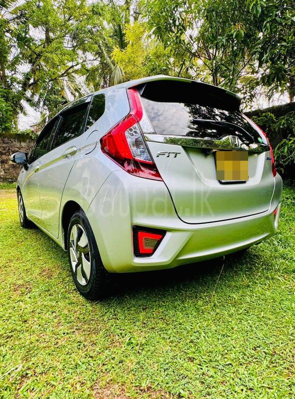 Honda Fit 2014 - பயன்படுத்தப்பட்டது கார் sale in Sri Lanka - patpat.lk