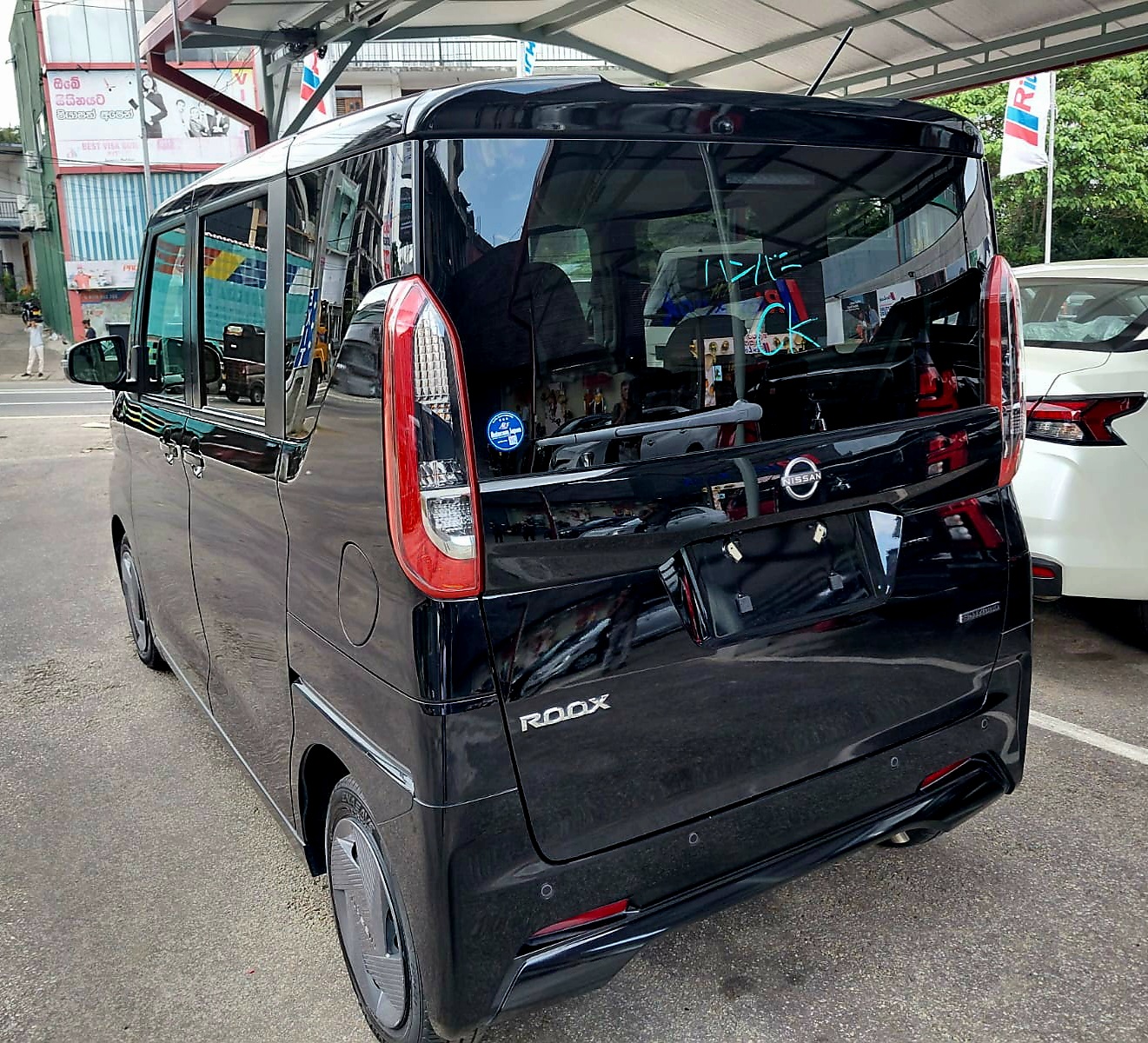 Nissan Roox 2023 - Reconditioned Car sale in Sri Lanka - patpat.lk