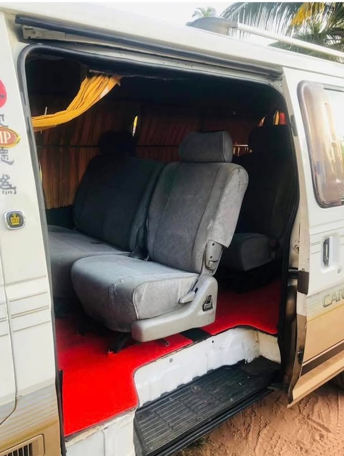 Nissan Caravan 1991 - Used Van sale in Sri Lanka - patpat.lk