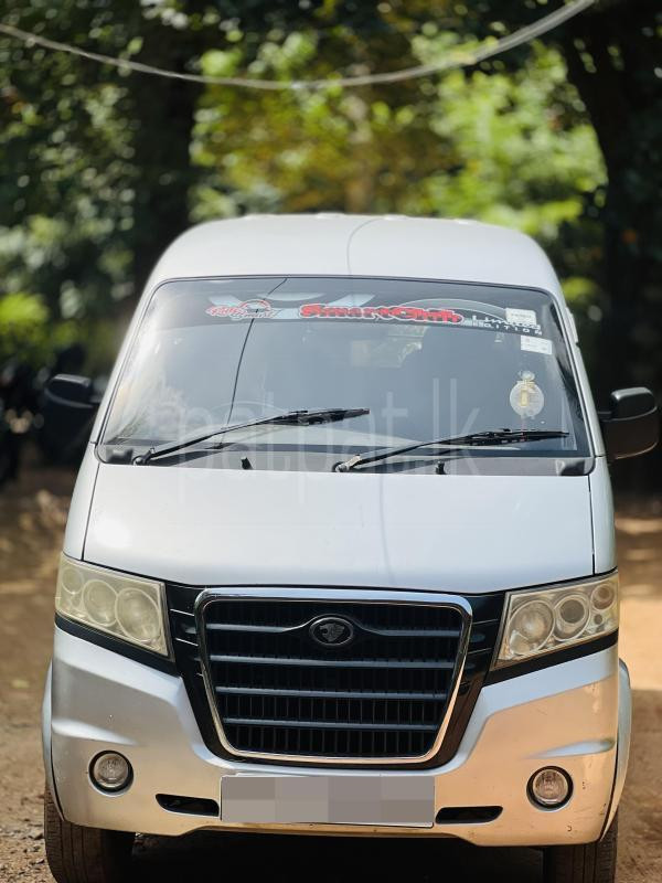 Micro MPV 2015 - භාවිතා කරන ලද වෑන් රථය sale in Sri Lanka - patpat.lk