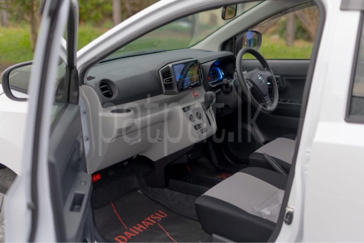 Advertisement image 3