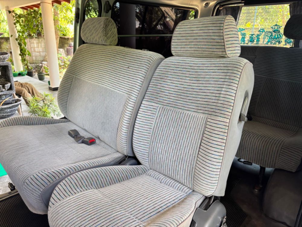 Toyota Hiace 2001 - Used Van sale in Sri Lanka - patpat.lk