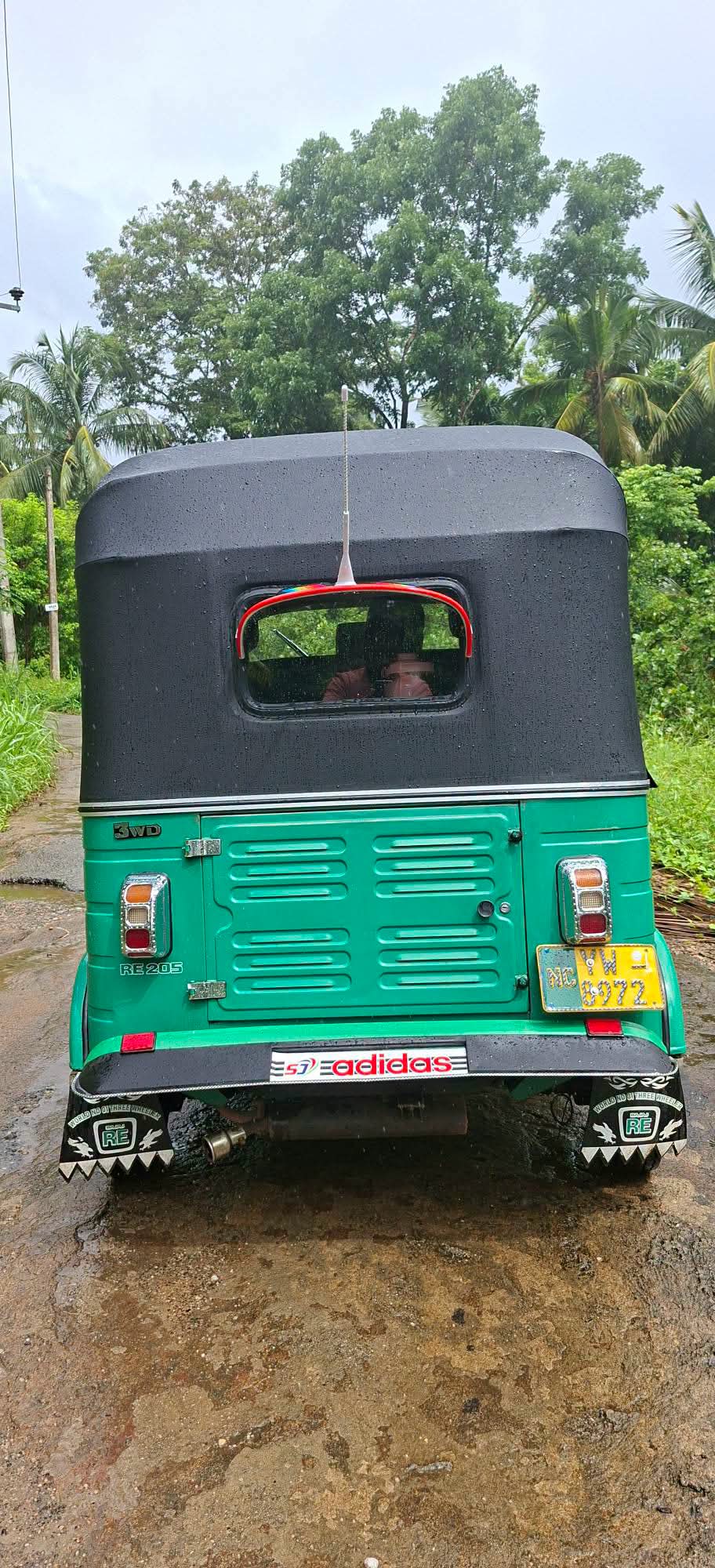 Bajaj 4 stroke 2012 - பயன்படுத்தப்பட்டது முச்சக்கர வண்டி sale in Sri Lanka - patpat.lk