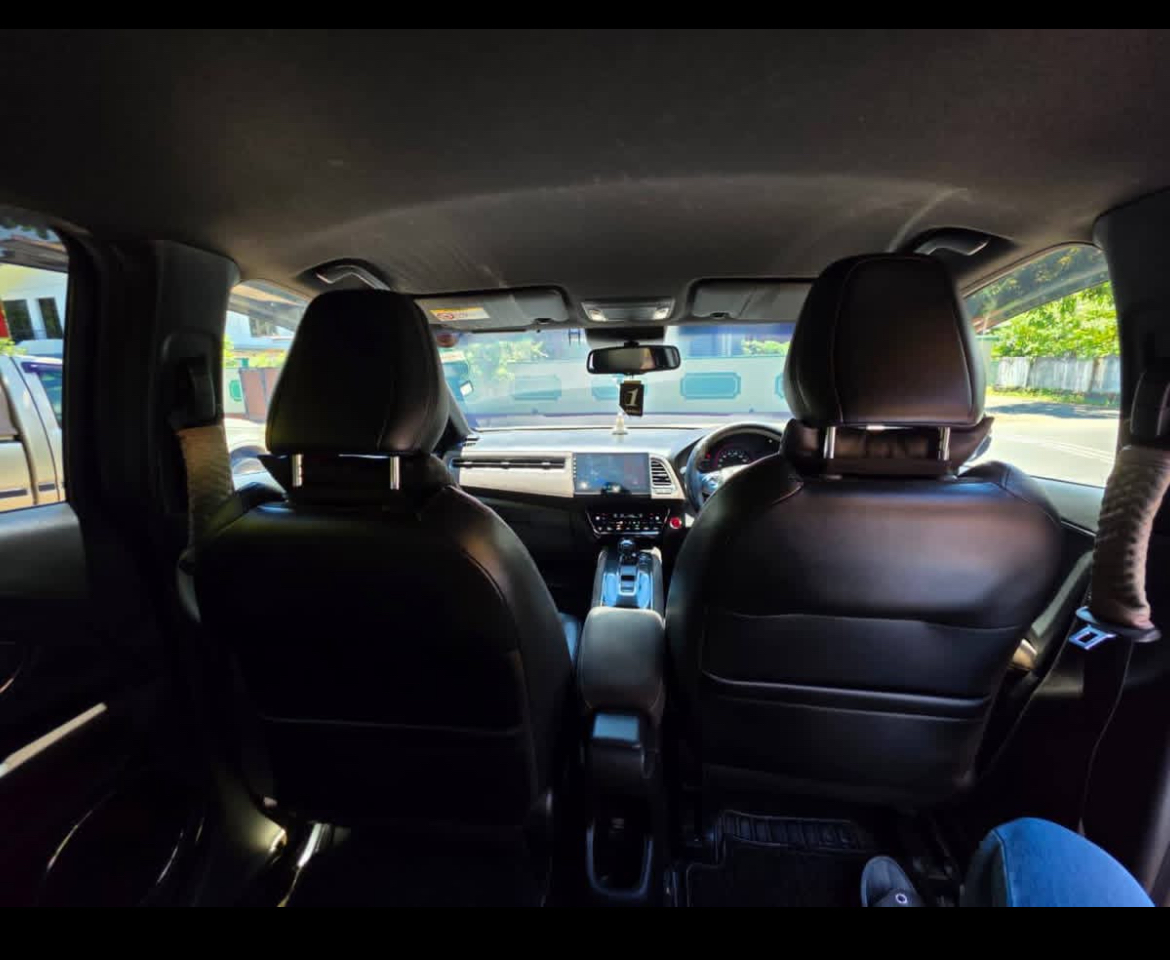 Honda Vezel 2018 - பயன்படுத்தப்பட்டது SUV sale in Sri Lanka - patpat.lk