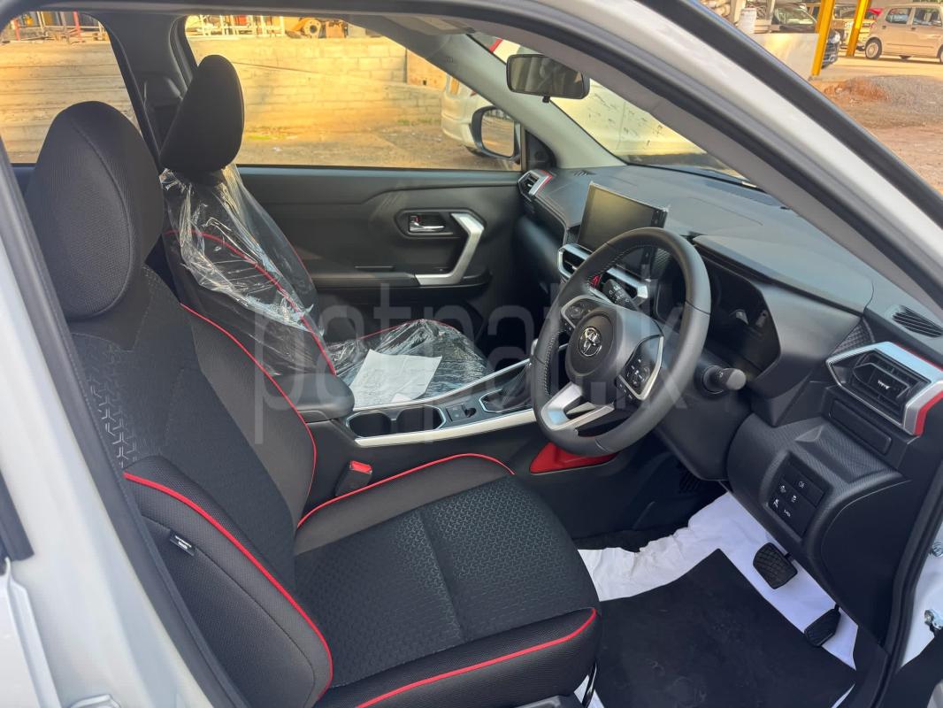 Advertisement image 6