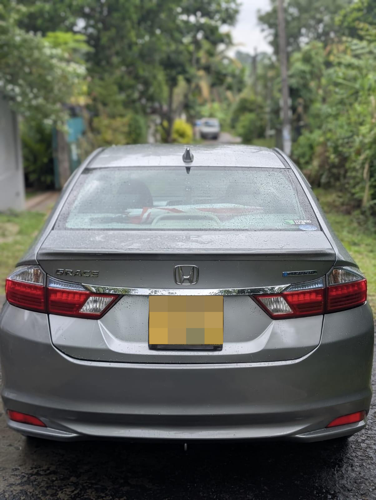 Honda Grace 2016 - Used Car sale in Sri Lanka - patpat.lk