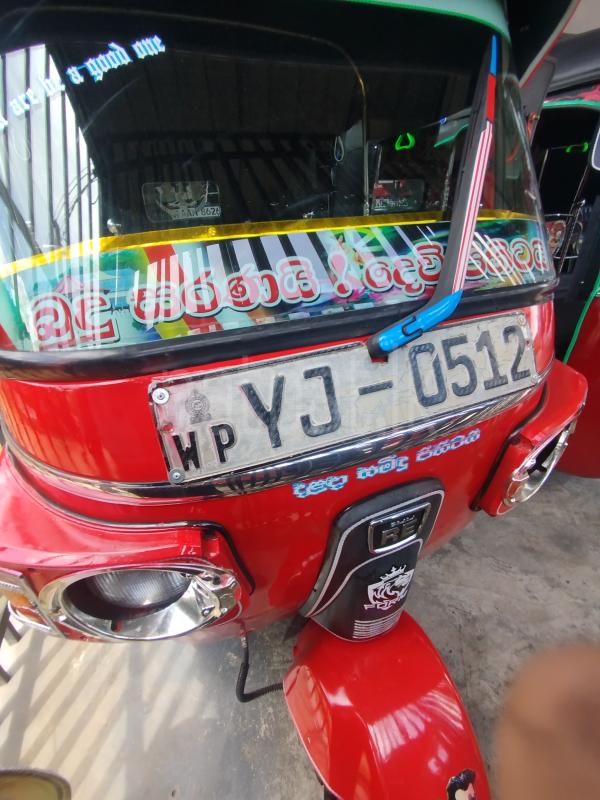 Bajaj Three Wheel 2011 - Used Three wheeler sale in Sri Lanka - patpat.lk