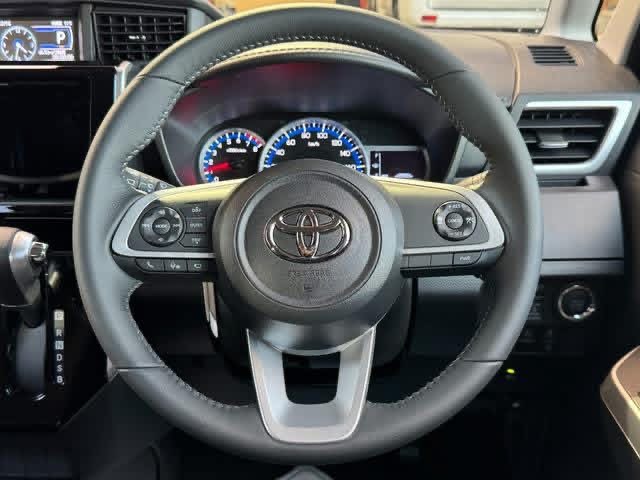 Toyota Roomy 2023 - Used Van sale in Sri Lanka - patpat.lk