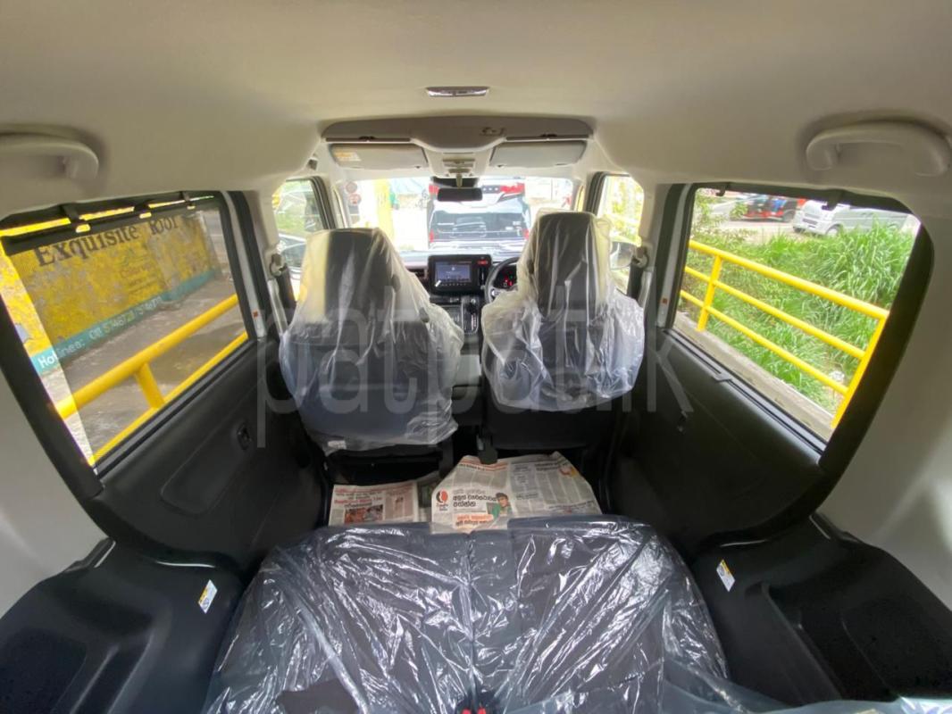 Advertisement image 6