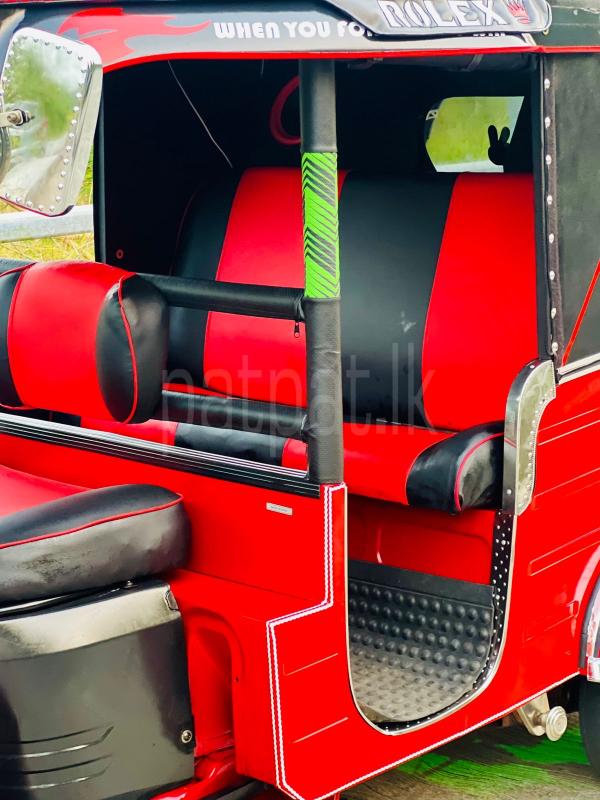 Bajaj Three Wheel 2015 - Used Three wheeler sale in Sri Lanka - patpat.lk