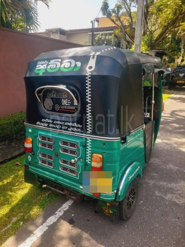 Bajaj Three Wheel 2011 - பயன்படுத்தப்பட்டது முச்சக்கர வண்டி sale in Sri Lanka - patpat.lk