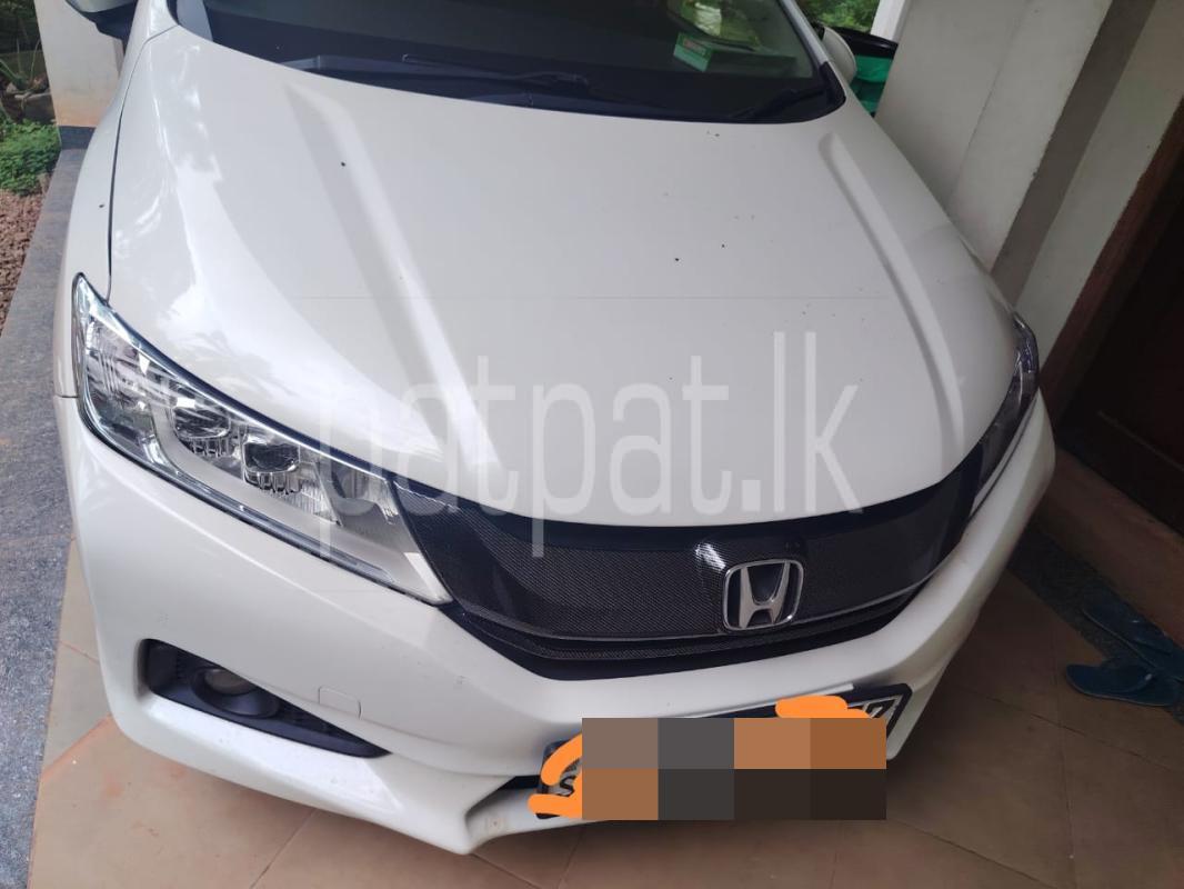 Honda Grace 2015 - Used Car sale in Sri Lanka - patpat.lk