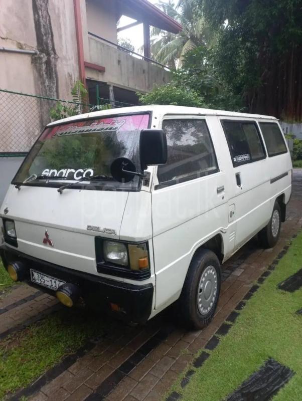 Mitsubishi Delica 1981 - பயன்படுத்தப்பட்டது வேன் sale in Sri Lanka - patpat.lk