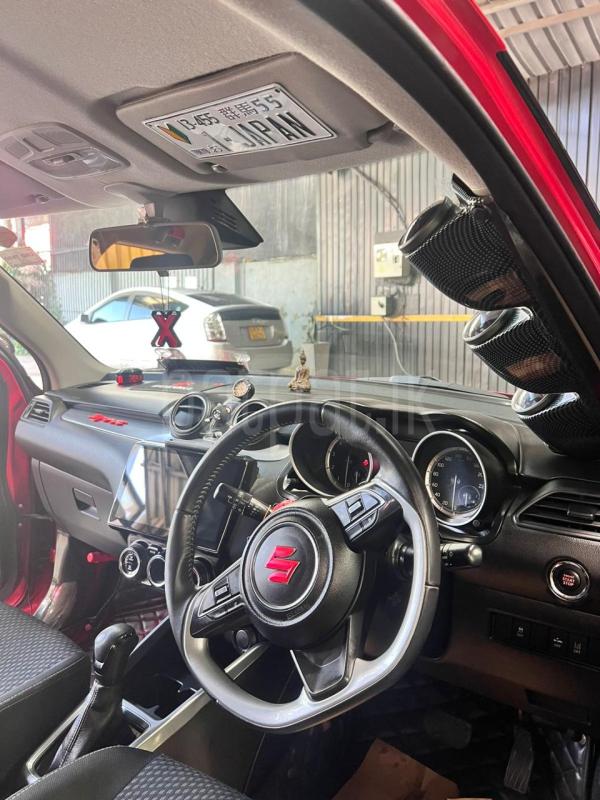 Advertisement image 3