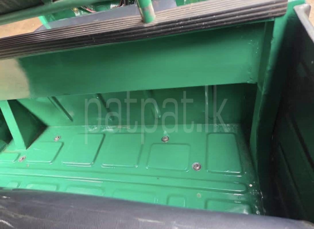 Bajaj Three Wheel 2008 - பயன்படுத்தப்பட்டது முச்சக்கர வண்டி sale in Sri Lanka - patpat.lk