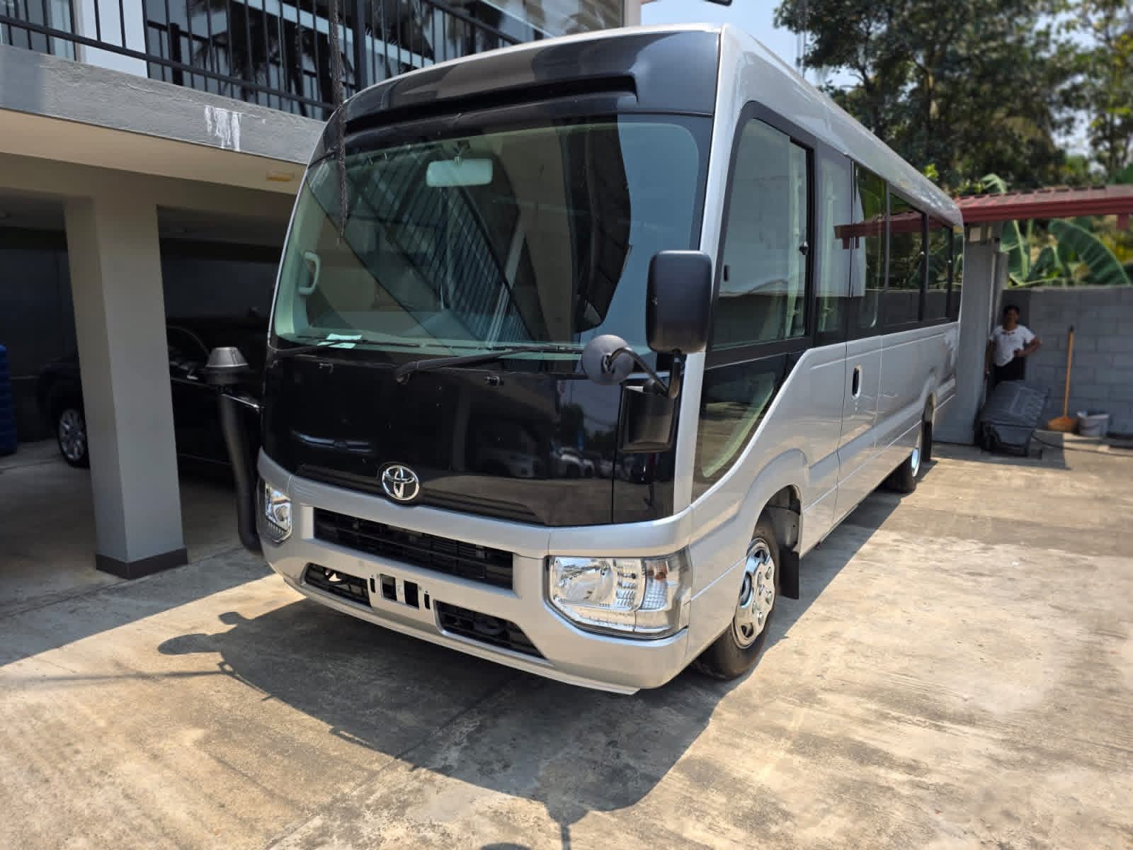 Toyota Coaster 2025 - சான்றளிக்கப்பட்டது பஸ் sale in Sri Lanka - patpat.lk
