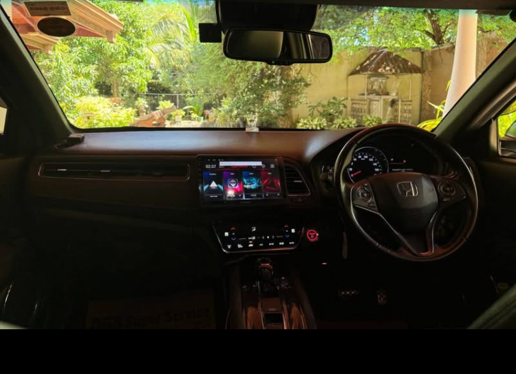 Honda Vezel 2018 - பயன்படுத்தப்பட்டது SUV sale in Sri Lanka - patpat.lk