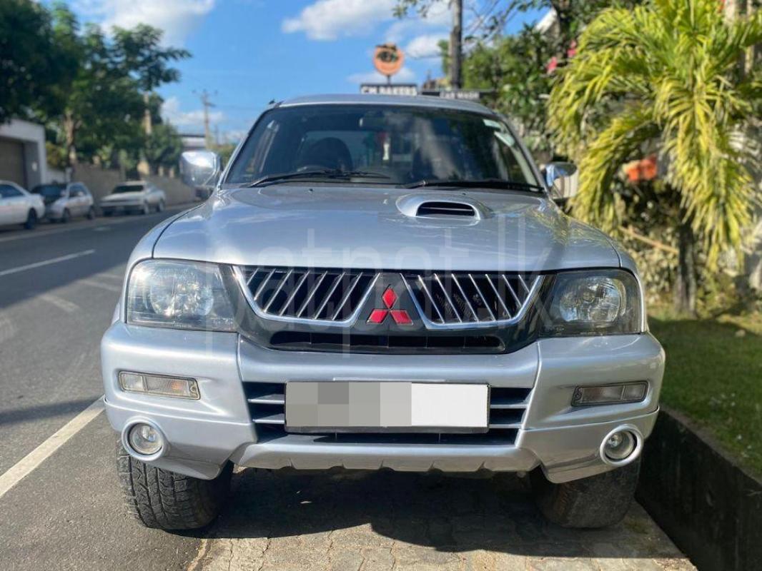 Advertisement image 3