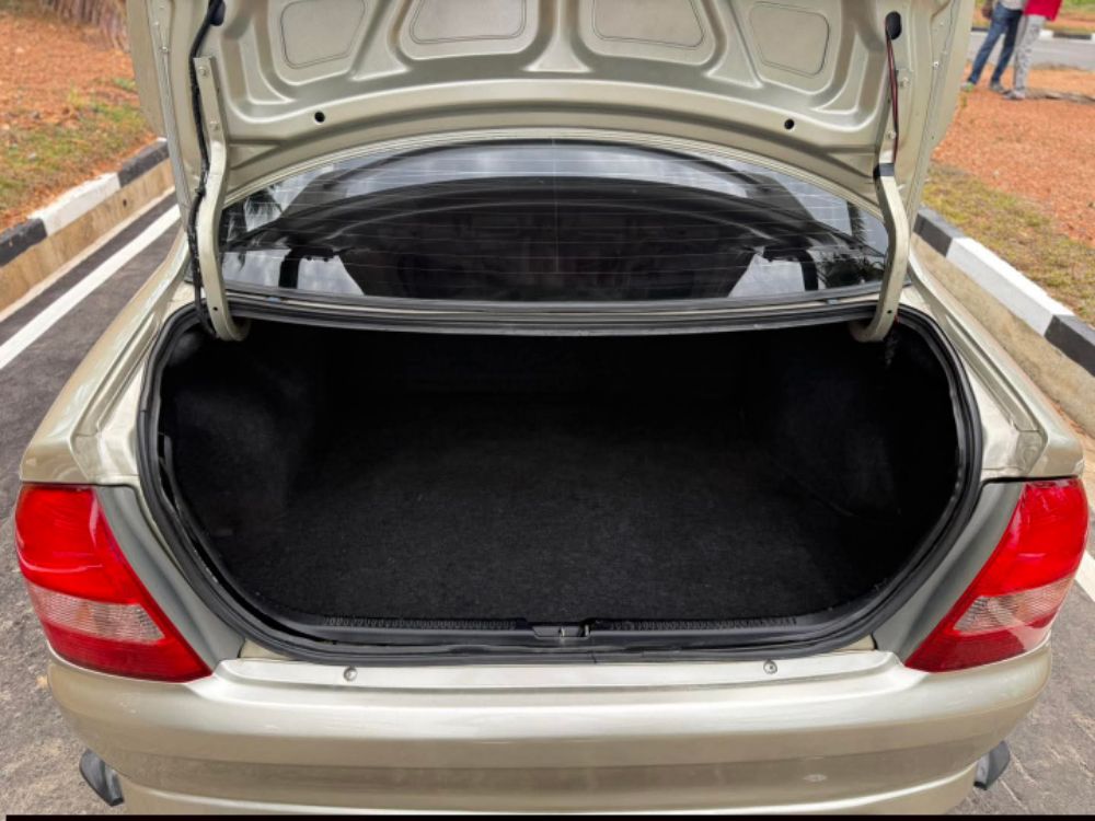 Mazda Protege 2000 - Used Car sale in Sri Lanka - patpat.lk