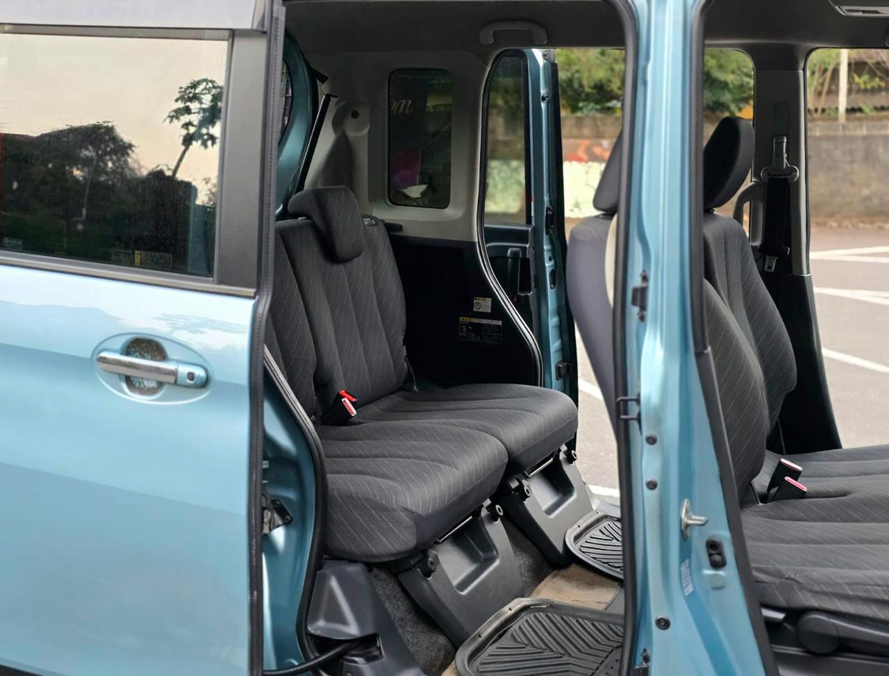 Advertisement image 6